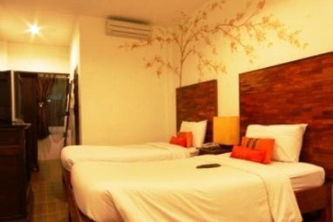Отель Thapae Boutique House Чиангмай Экстерьер фото