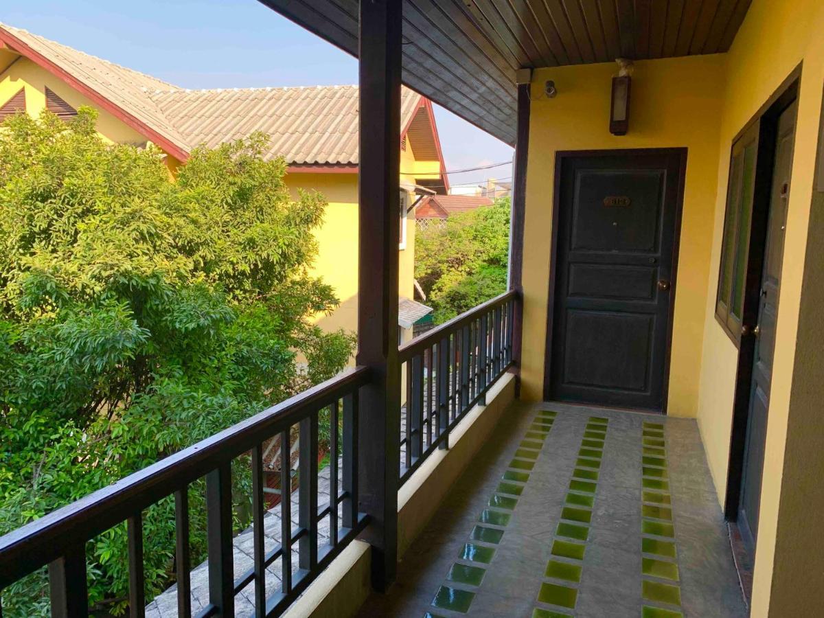Отель Thapae Boutique House Чиангмай Экстерьер фото