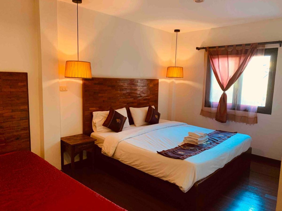 Отель Thapae Boutique House Чиангмай Экстерьер фото